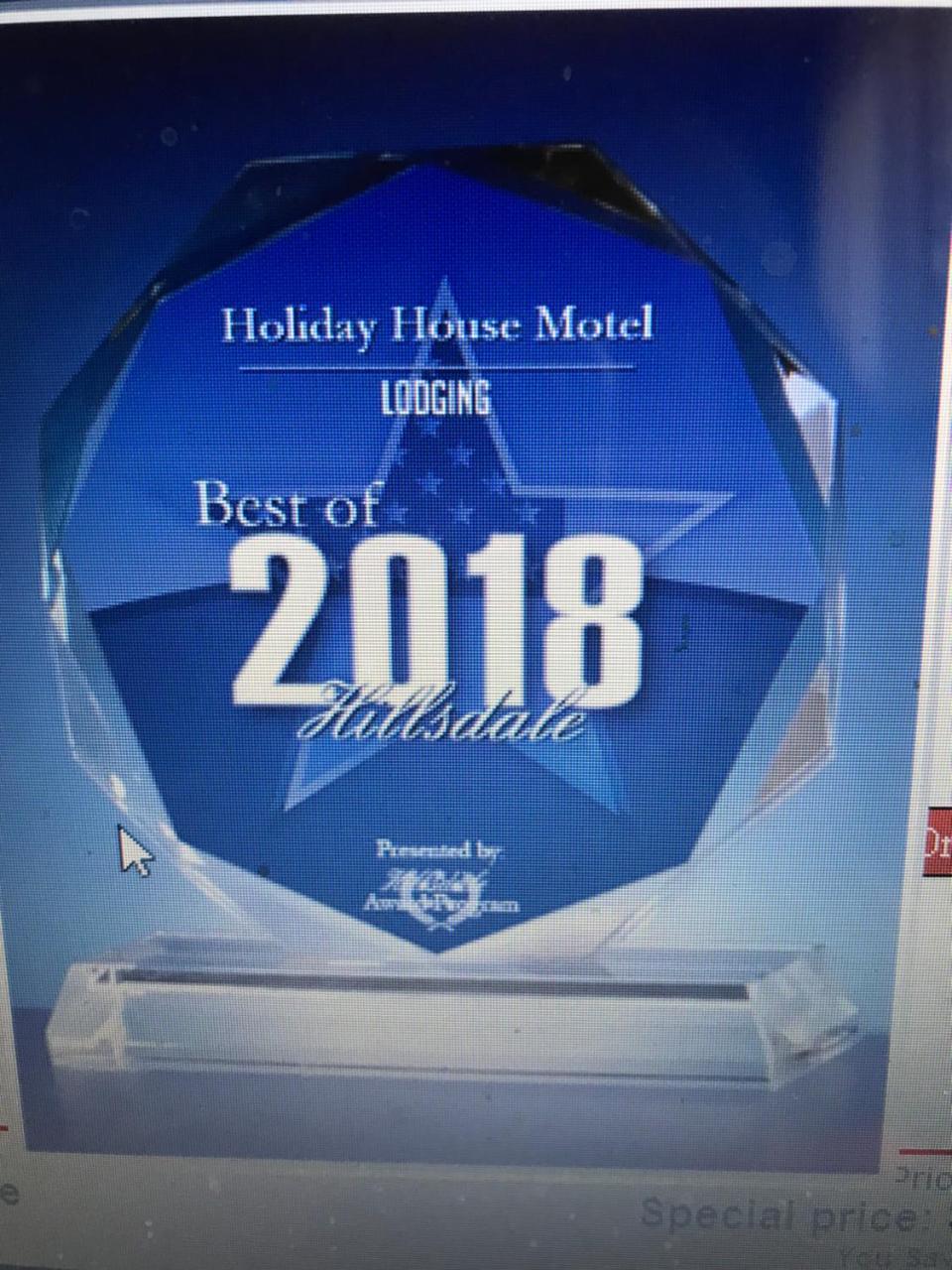 Holiday House Hillsdale